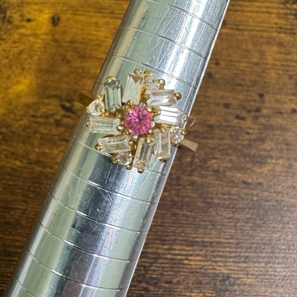 Pink Stone Ballerina Ring Crystal Baguette Cluster Fireworks Gold Plated Vintage - Picture 14 of 14